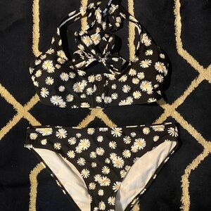 Black Daisy Print Bikini Set